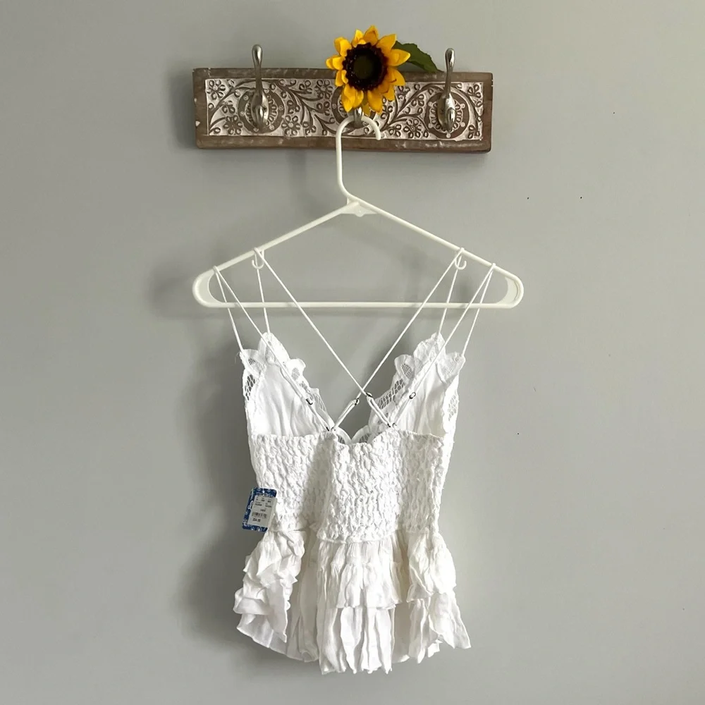 🌟LAST ONE! FREE PEOPLE ADELLA CAMI TANK-White Color-Size Medium - Picture 13 of 16